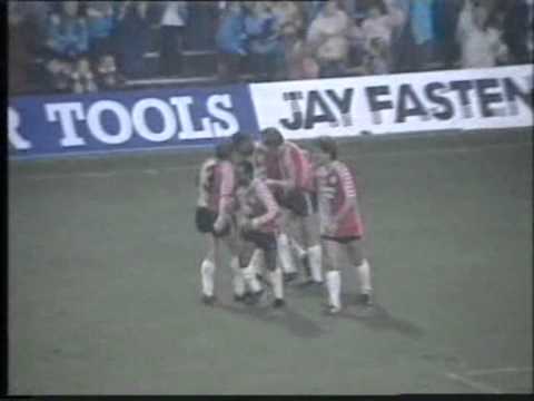 First Division goals (Nov 5-6, 1988)