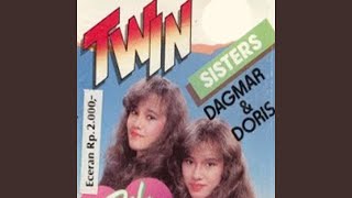 Download lagu Lagak Dan Gayamu mp3