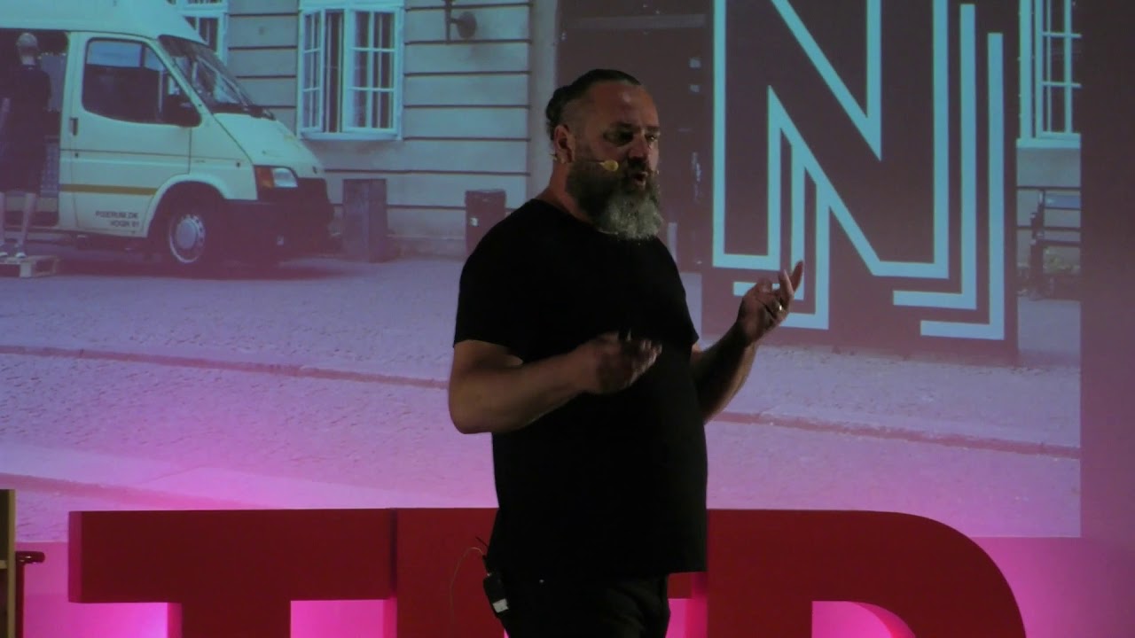 How social entrepreneurs change the world  | Michael Lodberg Olsen | TEDxSlottsparken