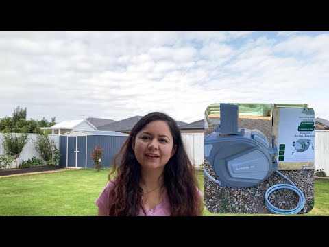 Fitting retractable garden hose// by Gardenline// Aldi Special Buy for $49.