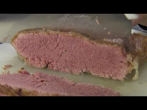CURING CORNED BEEF