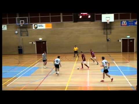 Excelsior'31 1 -  Drienerlo 1  zaalvoetbal )