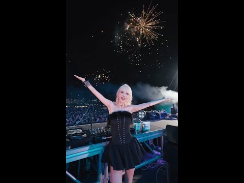 Lizzy Wang Patong Countdown 2026