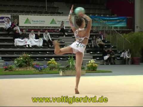 Calais 2010 - Senior Ball 06 - Keziah GORE