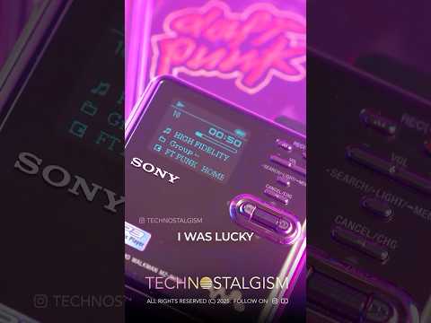 A #minidisc recorder with an #oled display from 2005 #Sony MZ- RH10 #Hifi #recorder #headfi