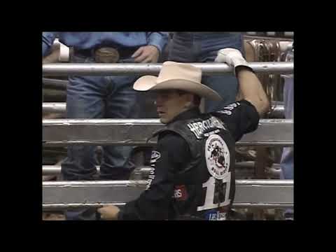 Straight Jacket bucks Michael Gaffney - 00 PBR Nashville
