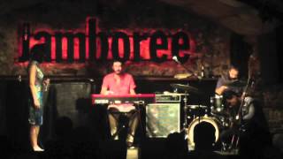 VICTOR CORREA VOCAL QUARTET "Line For Lyons"