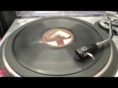 Club Royal Orchestra: All that I need is you. (1921).