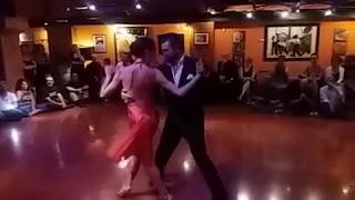 Diego Riemer El Pajaro y Cristina Scimè a La Mariposa Tango _ 3/4