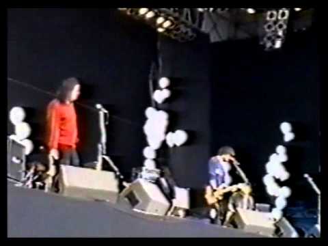 Mercury Rev, Boys Peel Out, Live at Phoenix Festival (1993), Boces