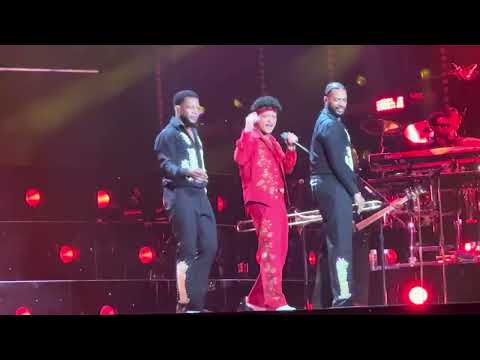 Bruno Mars &ldquo;I Just Might&rdquo; Live in Las Vegas - Night Two of The Romantic Tour