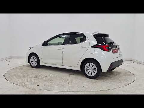 Toyota Yaris HYBRID AUTOMATIC 5DR     *RETAIL PRIC - Image 2