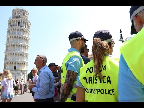 Polizia Municipale: nel 2022 sequestrati quasi 15mila oggetti venduti abusivamente