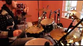 Christmas Drum Cover - The Darkness - Christmas Time (Don't let the bells end) - Dan Blades