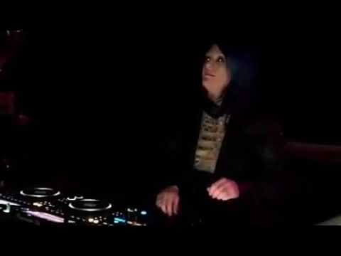 Jenna Gilmore Live @ Famtastic 2022