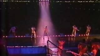 MC Hammer Live In Japan (1991) 2of6