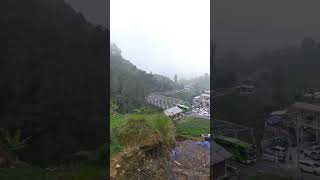 Download lagu Suasana di jalan tembus Tawangmangu. mp3