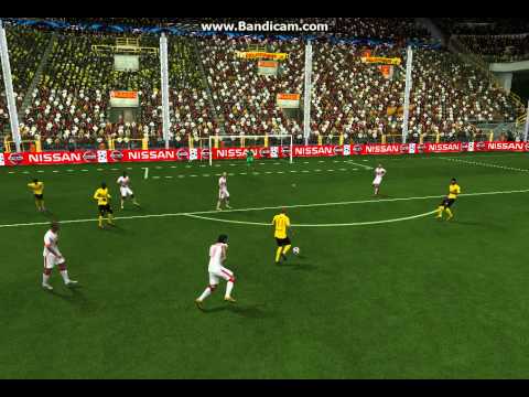 Marco Reus gólja a Dortmund Galatasaray mérkőzésen. (FIFA 14)