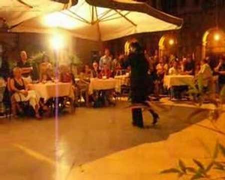 Tango in Vicenza - Jessica y Emiliano perform Si Sos Brujo