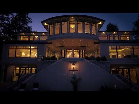 West Vancouver three storey listing