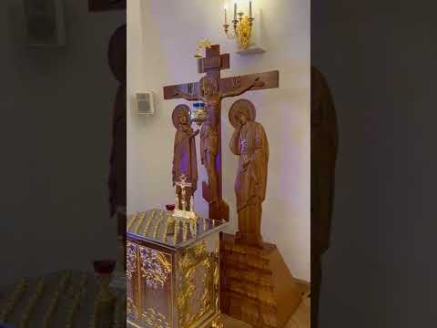 Два иконостаса, комплект резного убранства и резные двери в храме Благовещения, с. Великово (Доброград)