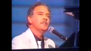 GARY BROOKER - EBERHARD SCHOENER'S ROCK &amp; KLASSIK: MR. BLUE DAY / GHOST TRAIN, TSUKUBA, JAPAN 1985