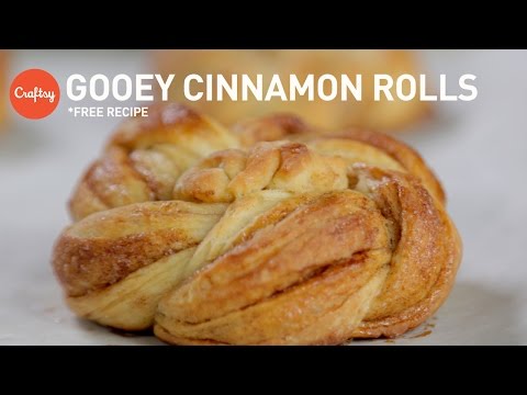 Homemade twisted cinnamon rolls (free recipe) | Craftsy Baking Tutorials