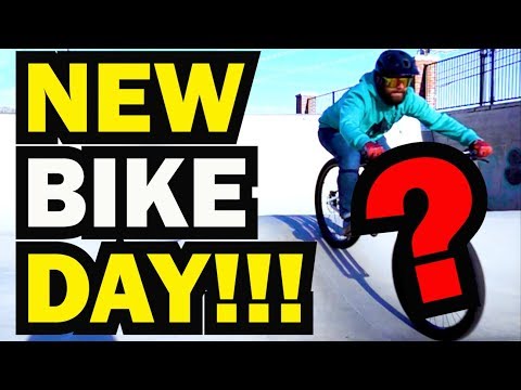 download lagu mp3 mp4 Bobo Bike, download lagu Bobo Bike gratis, unduh video klip Bobo Bike