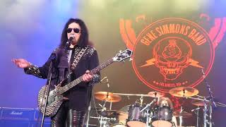 Download lagu 'Gene Talks Kennedy Induction & Ace Frehley' Gene Simmons Band@Bensalem, PA 7/24/26 mp3