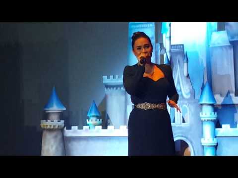 Lea Salonga sings 'Go The Distance' at Globe event