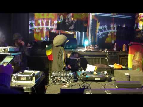 Jah Shaka @ Live Club (MI) Italy - Bob Marley "Redemption Song"