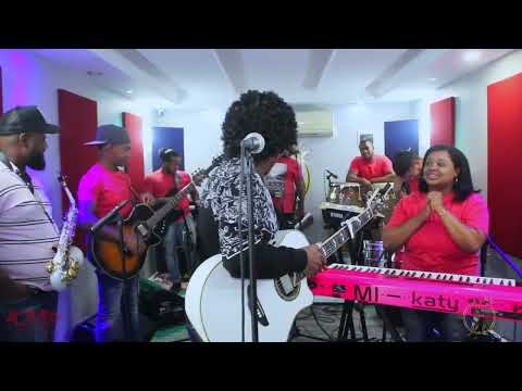 Solo Merengue - Kewdy de los Santos El Gato Malo (Live)