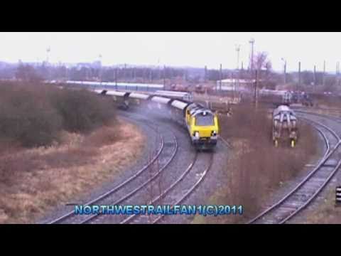 70011 Brand new freightliner power haul loco on (6f02)  at warrington arpley jct on the 15/02/2011