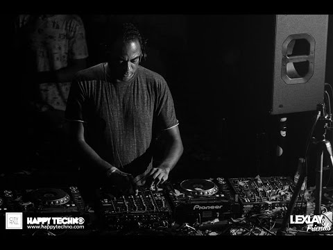 Tim Baker @ Happy Techno - City Hall (Barcelona / Spain) - 30.12.16