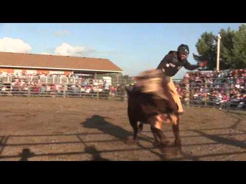 Cody Moore Flips Off of SWYR603 Chains Oyen, AB CPRA '12