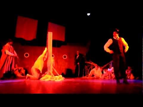 Espetáculo Navio Negreiro com ABADA capoeira 2012 / Negro no cativeiro