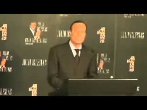 Julio Iglesias habla sobre Enrique Iglesias y sus novias