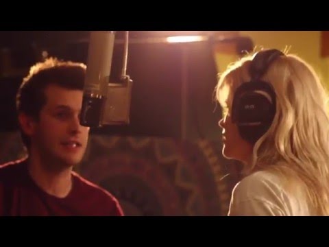 Lauren Bennett & Ryan Bennett - Dolly Parton & Chet Atkins cover "Do I ever cross your mind"