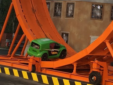 Mirabilandia LOOP INCIDENTE - Grosso Guaio a Stunt City ( Hot Wheels Stunt Show - Crash )