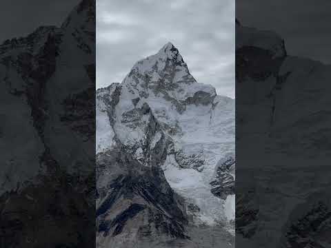 Fantastic Views of Everest and Lhotse from Kala Patthar | Extreme Altitude Vista