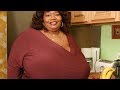 woman-with-biggest-natural-boobs-in-the-world-norma-stitz-23-07-2014
