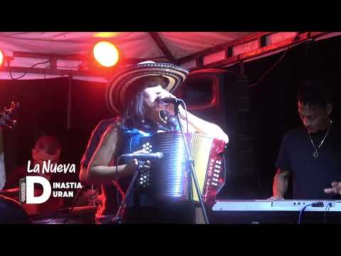 PALOMITA SERRANA - MELISSA PATERNINA DURÁN EN SANTA BÁRBARA DE PINTO MAGDALENA