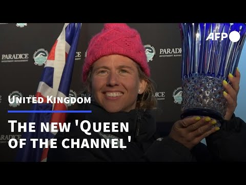 Australian swimmer McCardel breaks record with 44th Channel swim | AFP