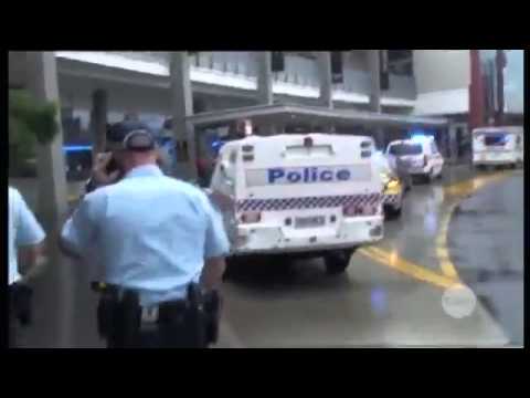 Two Shot in Shopping Centre - Robina, Gold Coast (2012)