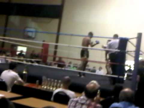 Wes Clutterbuck vs Liam Purcell