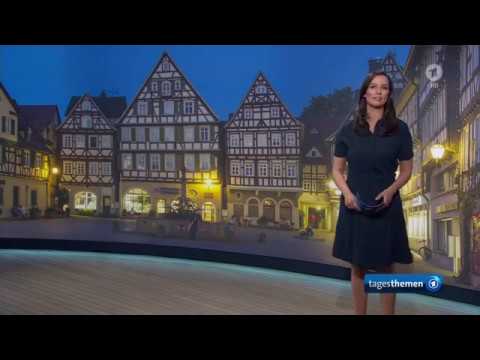 Pinar Atalay - 17.07.2017 HD