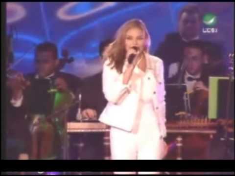 ساكن قلبي - سوزان تميم (حفل قمة النجوم) 2002 Live