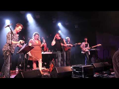 AMPOUAILH - Gavotte suite - 70 ans KERLENN PONDI