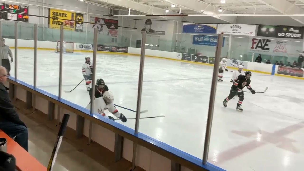 Game 05: 3-2 Flyers, Ashton scores on a setup from Bentley and Maddox