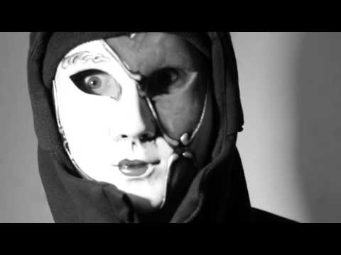 Junk -  I.A.N. (I Am No One) - (OFFICIAL MUSIC VIDEO)